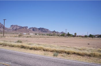 48101 Courthouse Rd #132, Tonopah, AZ 85354