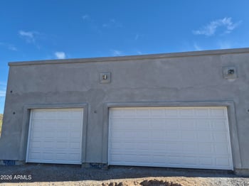48111 7th Ave, New River, AZ 85087