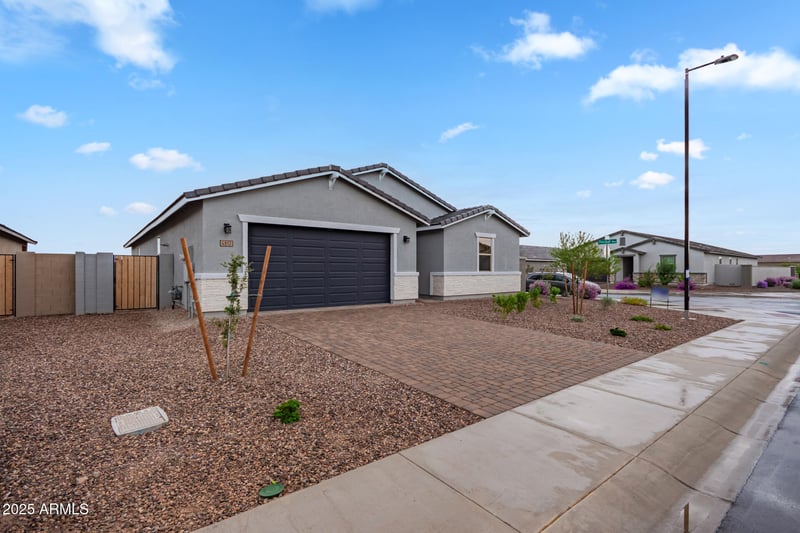 4812 Hunter Trl, San Tan Valley, AZ 85144
