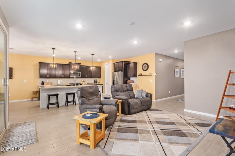 4812 Hunter Trl, San Tan Valley, AZ 85144