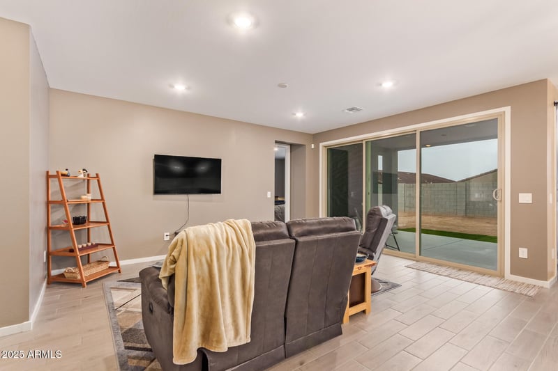 4812 Hunter Trl, San Tan Valley, AZ 85144