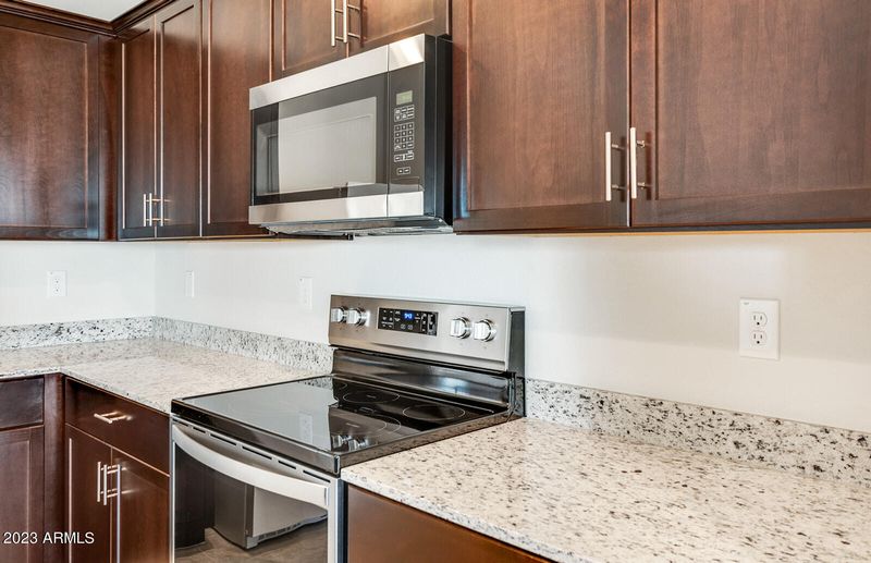 4813 S 108th Ave, Tolleson, AZ 85353