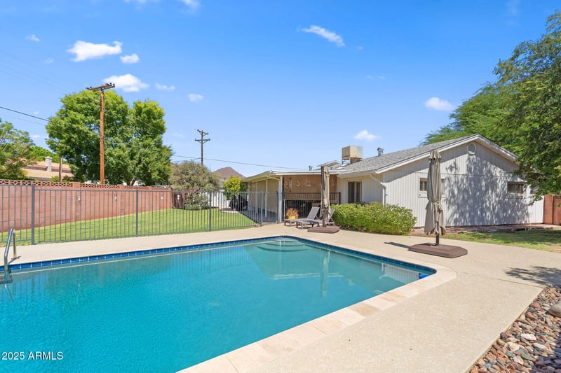 4814 35th St, Phoenix, AZ 85018