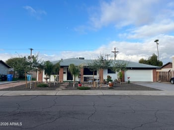 4814 62nd Dr, Phoenix, AZ 85033