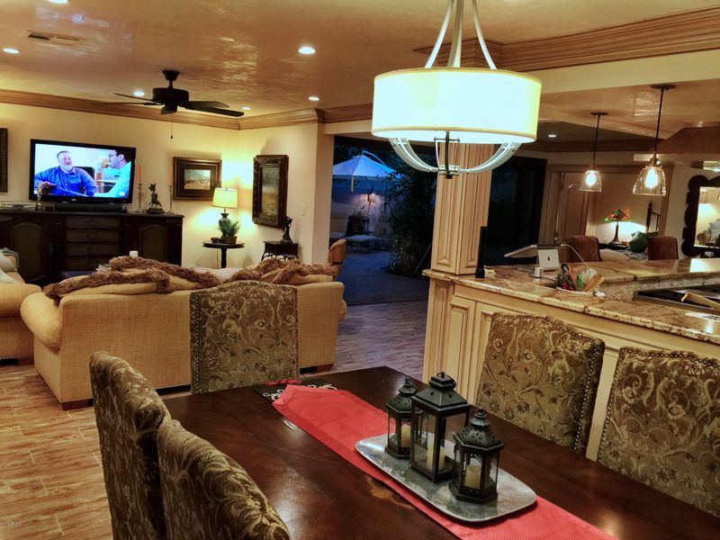 4814 E Earll Dr, Phoenix, AZ 85018