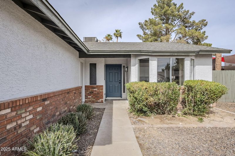 4814 E Pearce Rd, Phoenix, AZ 85044