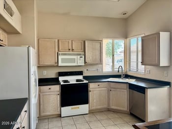 4814 Ponderosa Ln, Glendale, AZ 85308