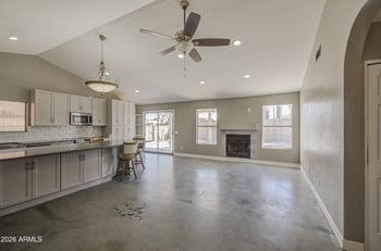 4815 E La Puente Ave, Phoenix, AZ 85044