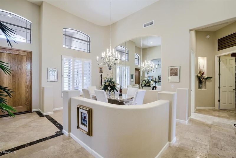 4815 E Patrick Ln, Phoenix, AZ 85054