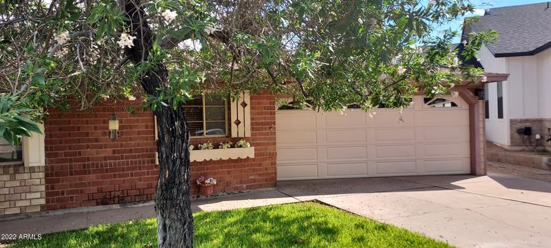 4815 E Weldon Ave E, Phoenix, AZ 85018