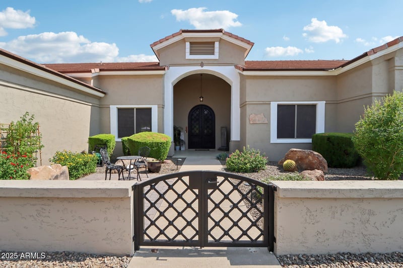 4815 Saddlehorn Rd, Phoenix, AZ 85083