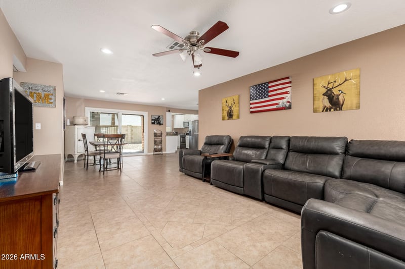 4815 W Rosewood Dr, Glendale, AZ 85304