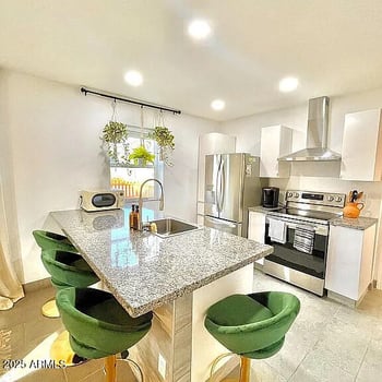 4815 Windsor Ave, Phoenix, AZ 85008