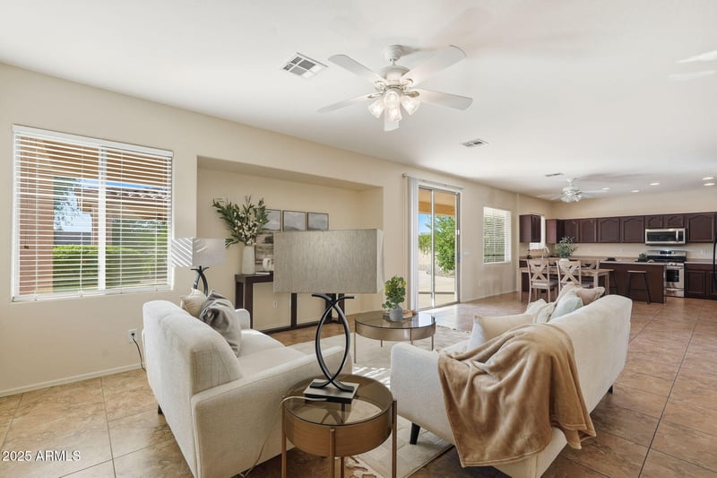 4816 Emery Cir, Mesa, AZ 85212