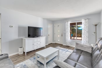4819 Cambridge Ave, Phoenix, AZ 85008