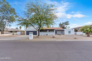 4819 Sunnyside Dr, Scottsdale, AZ 85254