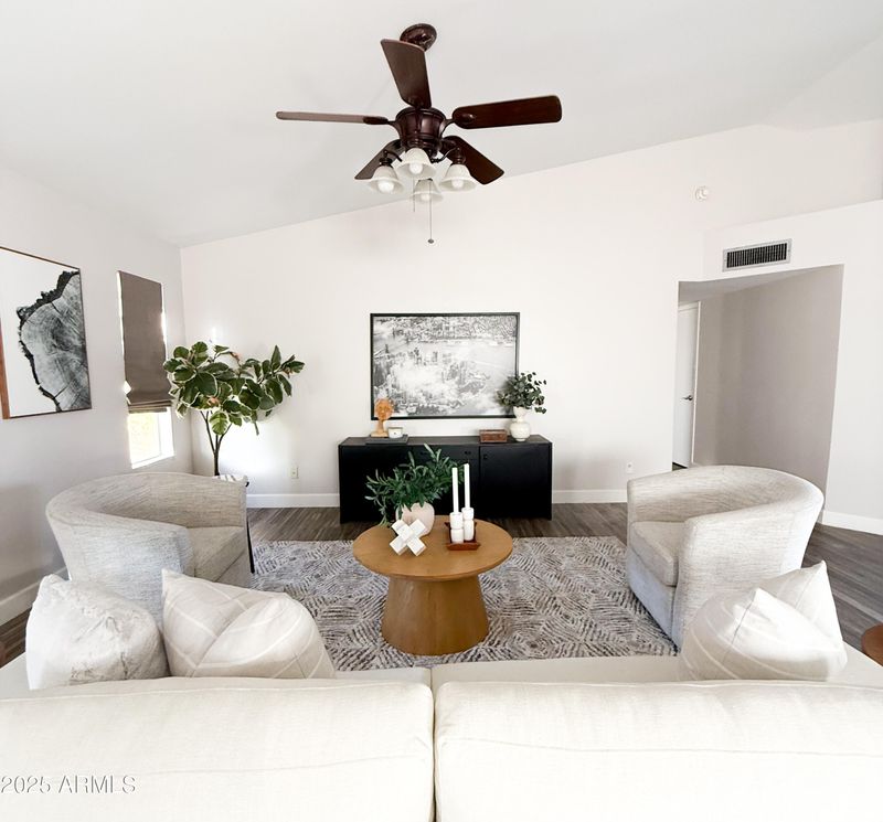 482 S Terrace Rd, Chandler, AZ 85226