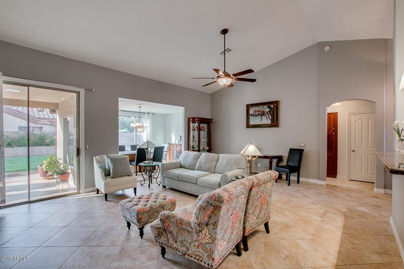 482 W Johnson Dr, Gilbert, AZ 85233