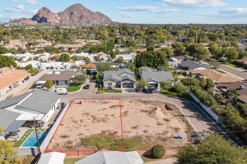 4820 35th St #-, Phoenix, AZ 85018