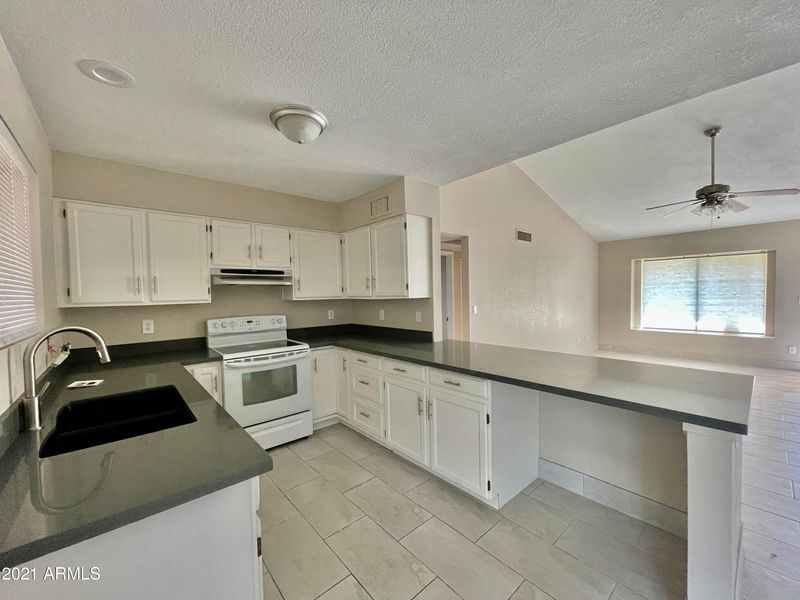 4820 E Evergreen St, Mesa, AZ 85205