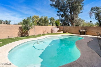 4820 Shannon Ct, Chandler, AZ 85226