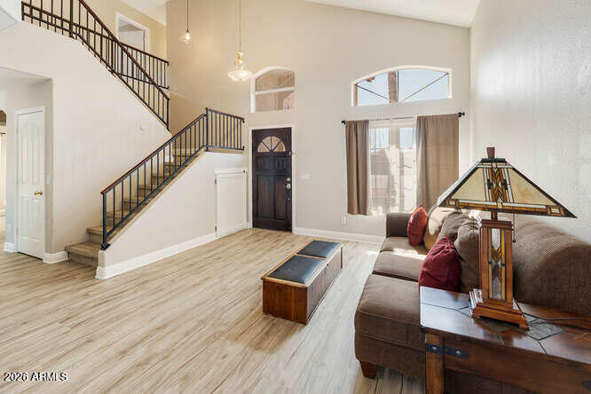4820 W Shannon Ct, Chandler, AZ 85226