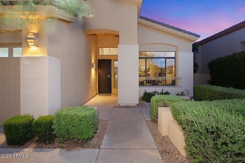 4821 E Hamblin Dr, Phoenix, AZ 85054
