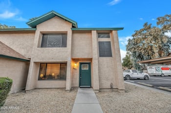 4821 Loma Ln, Glendale, AZ 85302