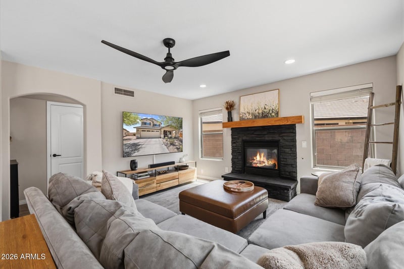 4821 W Gary Way, Laveen, AZ 85339