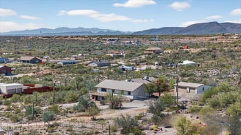 48214 33rd Ave, New River, AZ 85087