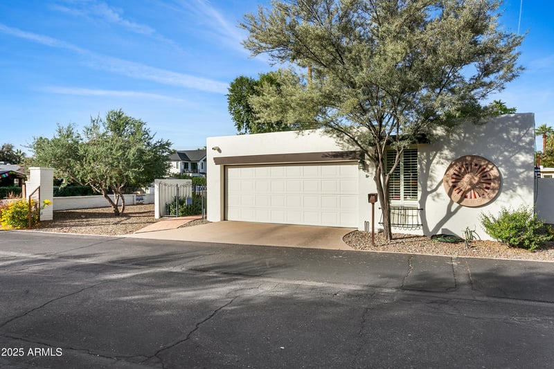 4822 Earll Dr, Phoenix, AZ 85018