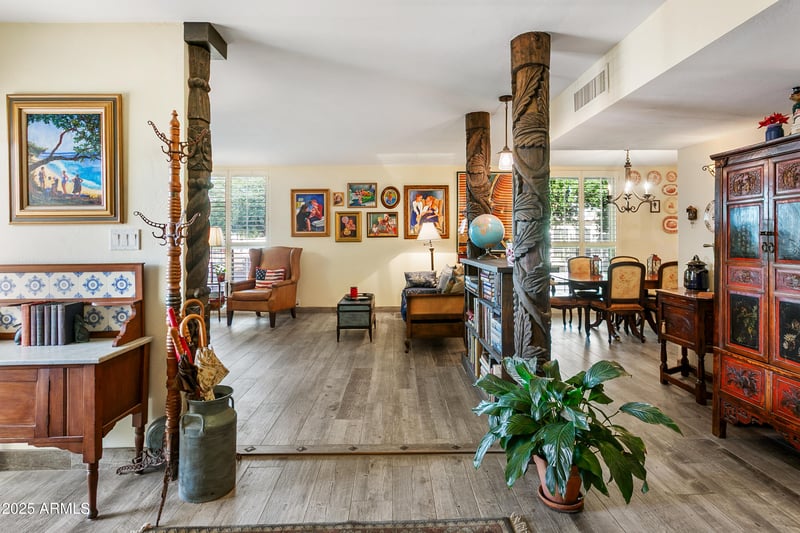 4822 Earll Dr, Phoenix, AZ 85018