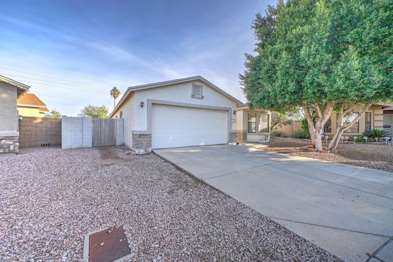 4822 W Saint John Rd, Glendale, AZ 85308
