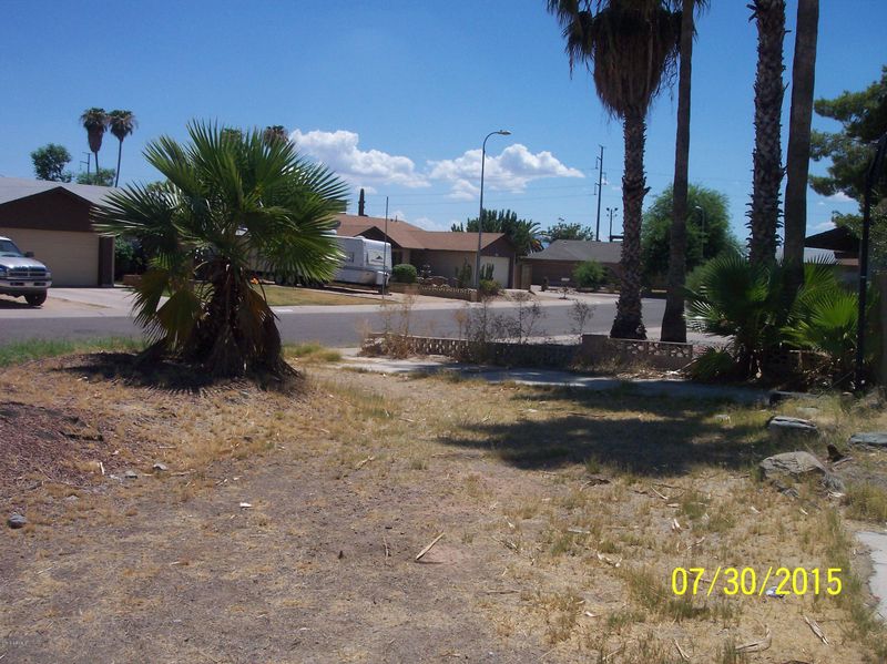 4822 W Solano Dr S, Glendale, AZ 85301