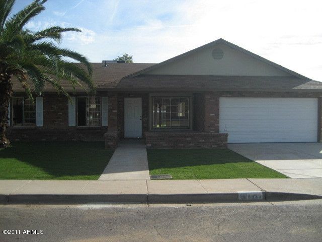 4823 E Elmwood St, Mesa, AZ 85205