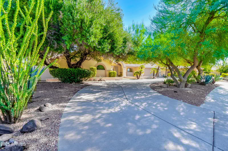 4823 Greentree Dr, Litchfield Park, AZ 85340