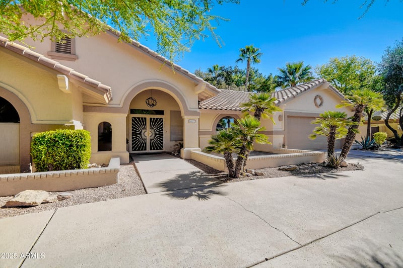 4823 Greentree Dr, Litchfield Park, AZ 85340