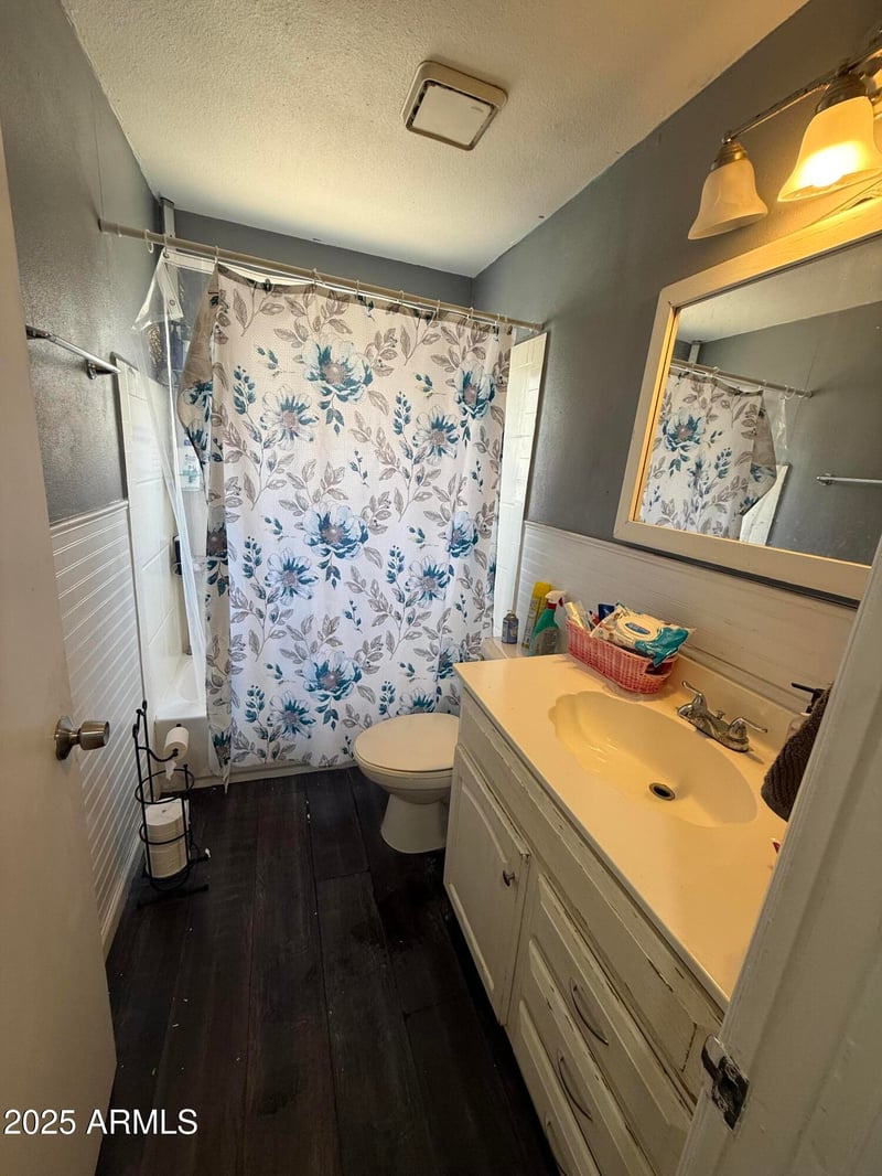 4823 Palm Ln, Phoenix, AZ 85035