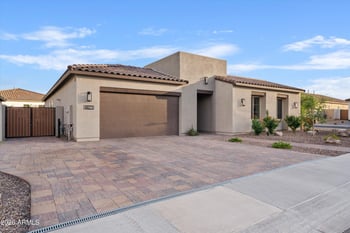 4823 Flat Iron Ct, Queen Creek, AZ 85144