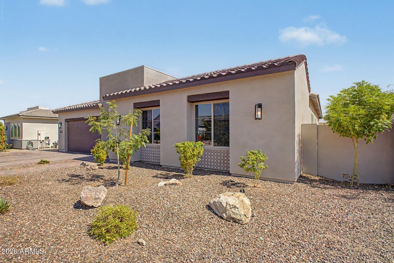 4823 W Flat Iron Ct, Queen Creek, AZ 85144