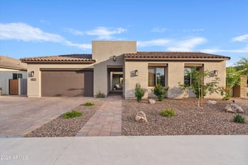 4823 Flat Iron Ct, San Tan Valley, AZ 85144