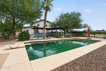 48236 N 519th Ave, Aguila, AZ 85320
