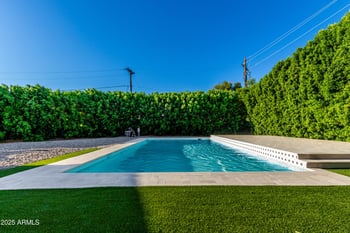 4825 70th St, Scottsdale, AZ 85251