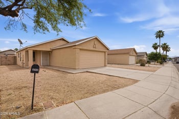 4825 85th Ave, Phoenix, AZ 85037