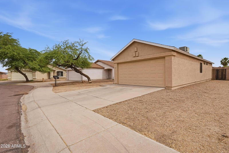 4825 85th Ave, Phoenix, AZ 85037