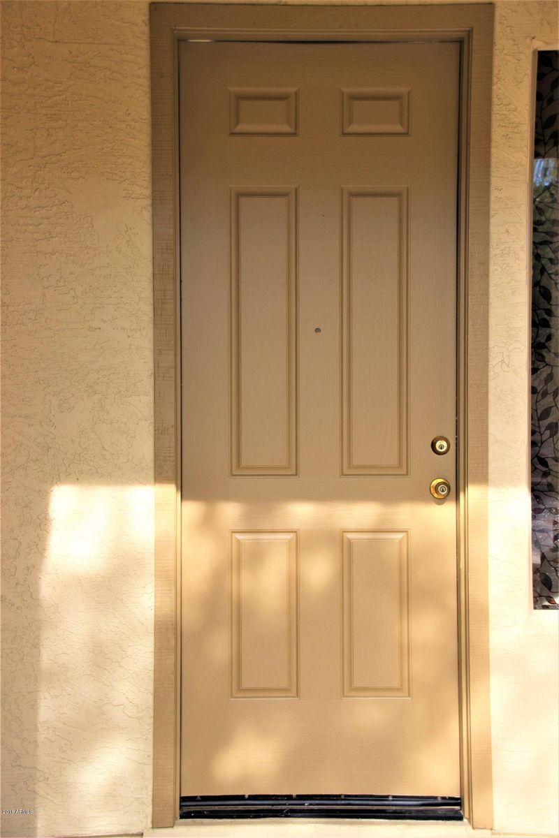 4826 E Thunderbird Dr, Chandler, AZ 85249