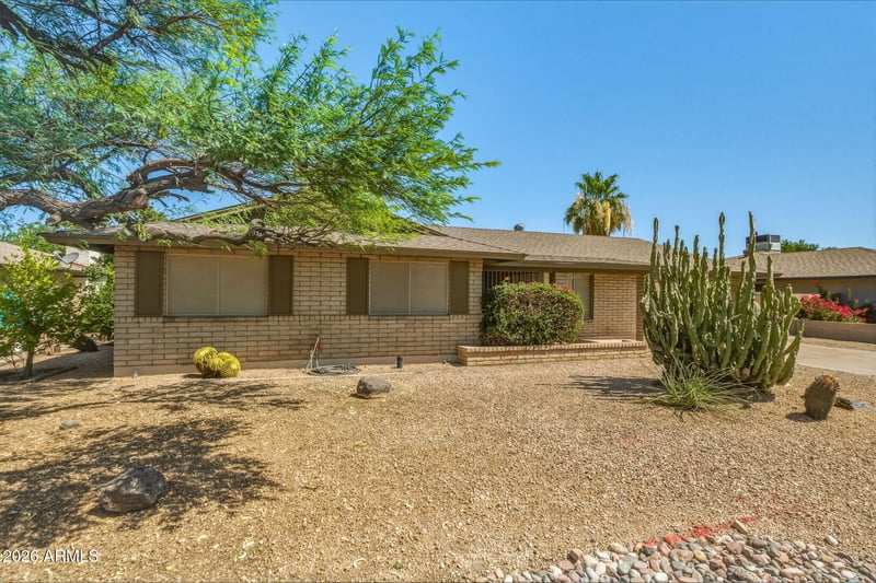 4826 Royal Palm Rd, Glendale, AZ 85302