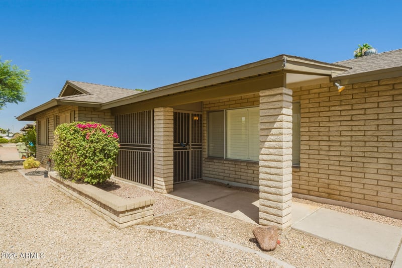 4826 Royal Palm Rd, Glendale, AZ 85302