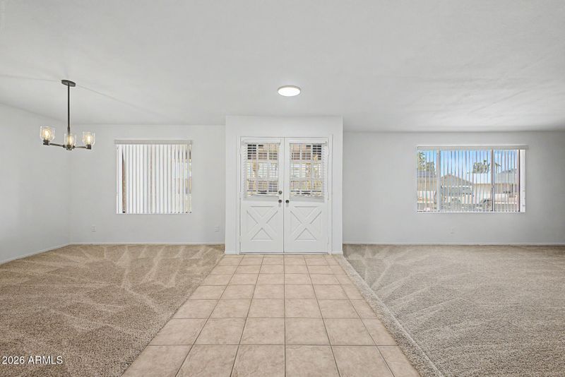 4827 E Paiute St, Phoenix, AZ 85044