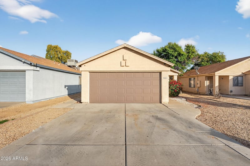 4827 N 87th Ave, Phoenix, AZ 85037
